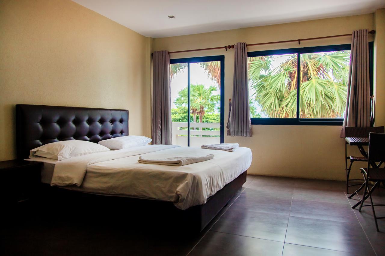 G.I Lodge Jomtien Beach Exterior photo