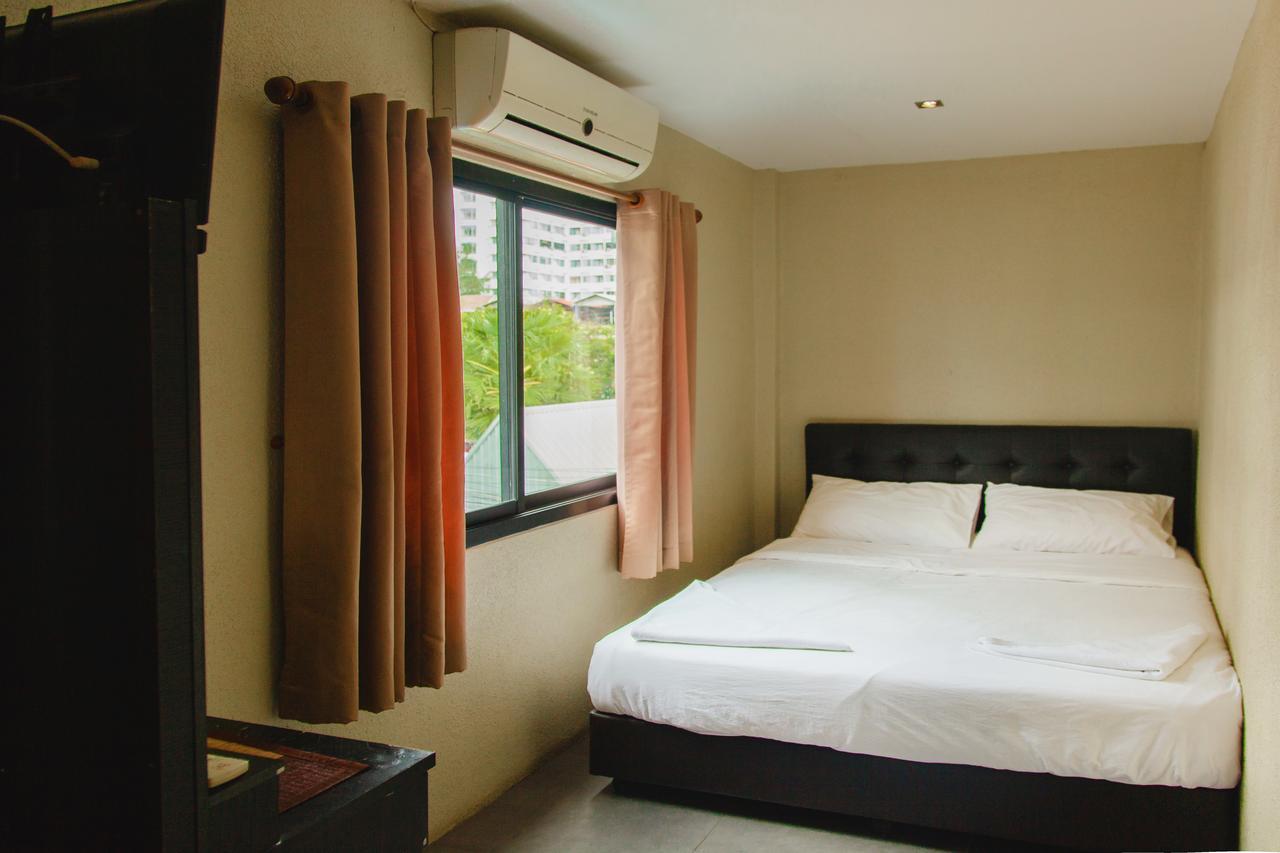 G.I Lodge Jomtien Beach Exterior photo