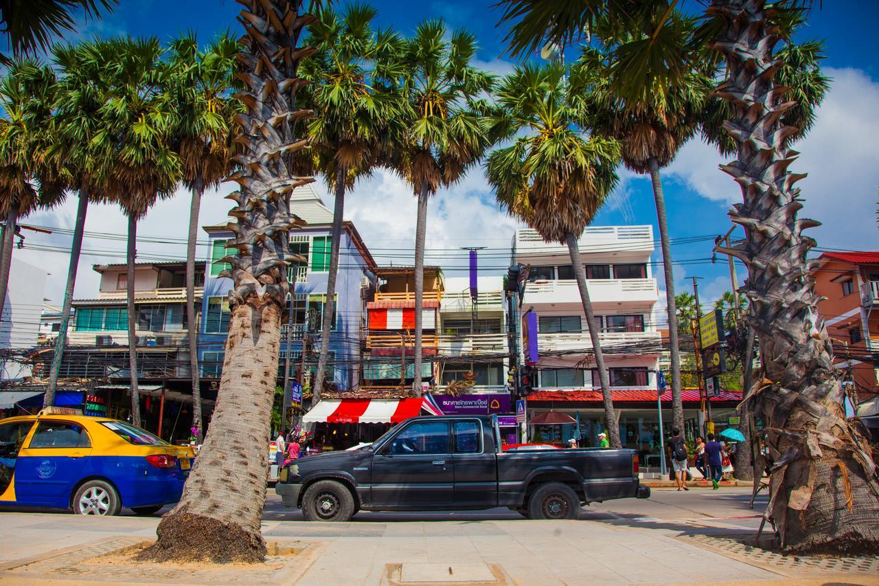 G.I Lodge Jomtien Beach Exterior photo